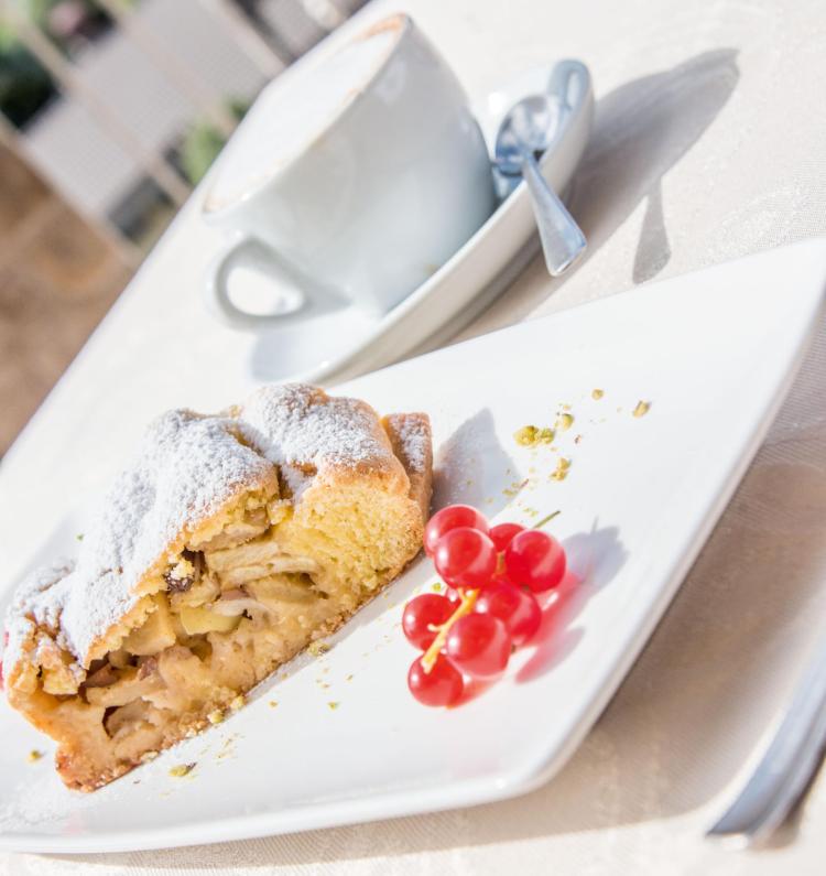 Una fetta di Strudel di mele