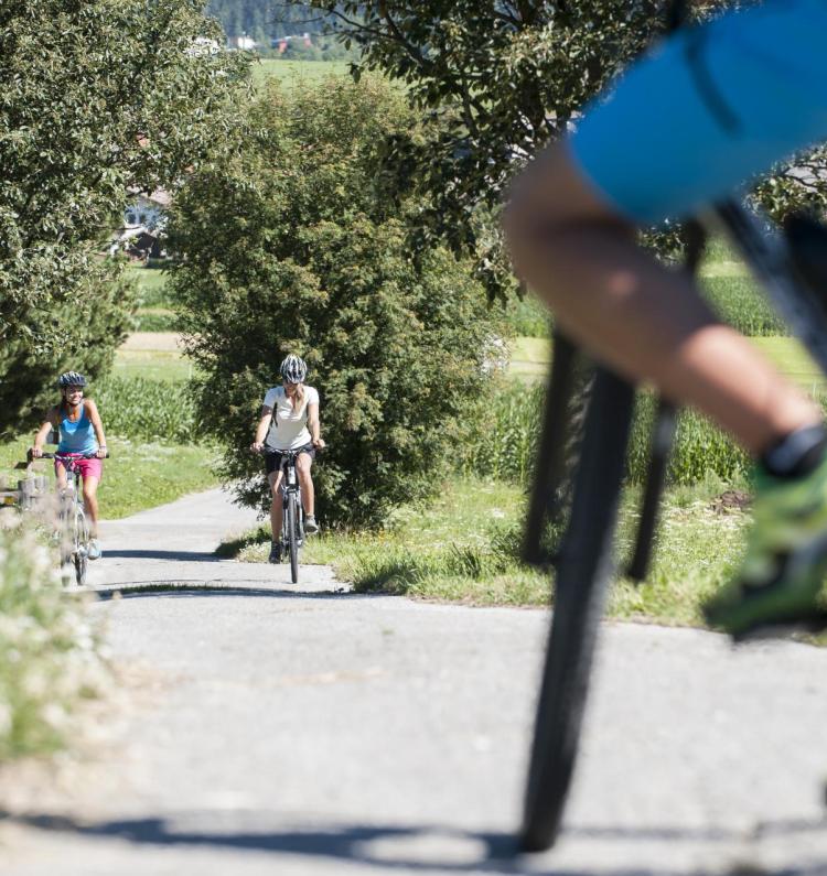 In bici