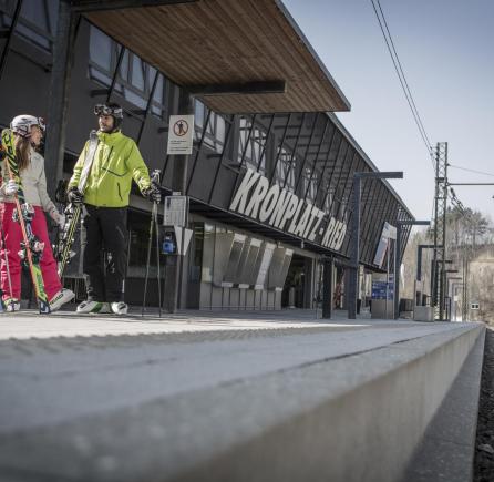 w-ski-train-c-tvb-kronplatz-photo-manuel-kottersteger-20150320-3598-1